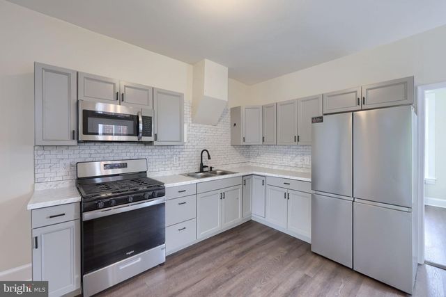 839 N GEORGE ST, York, PA 17404