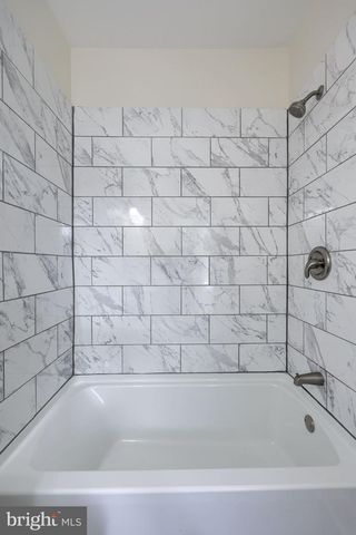 839 N GEORGE ST, York, PA 17404