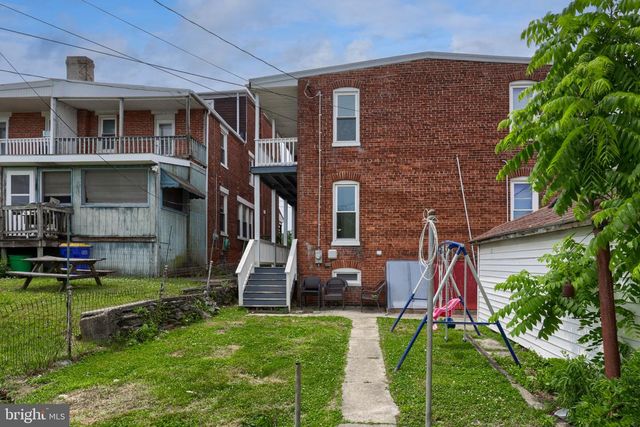 839 N GEORGE ST, York, PA 17404
