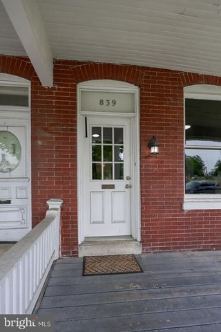 839 N GEORGE ST, York, PA 17404