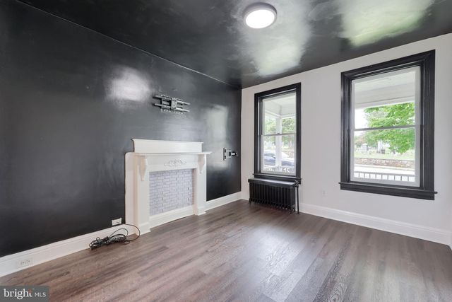 839 N GEORGE ST, York, PA 17404
