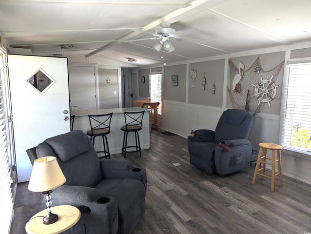 148 Offshore Dr., Murrells Inlet, SC 29576