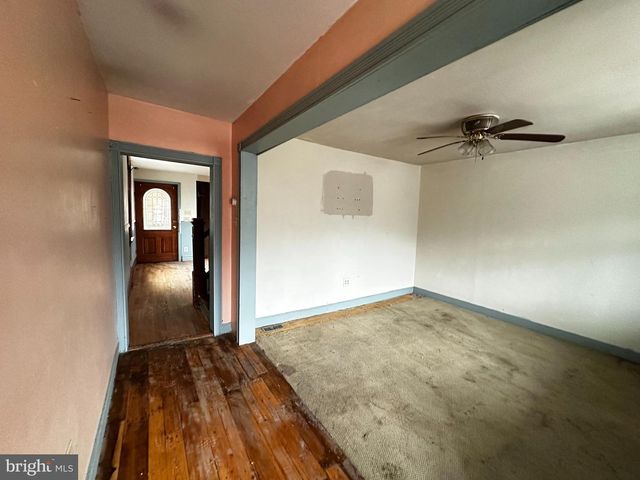 415 PEACOCK ST, Pottsville, PA 17901
