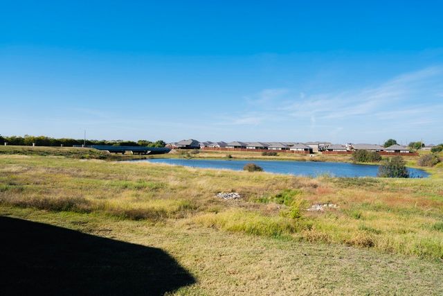 772 Cofer Way, Lake Worth, TX 76131