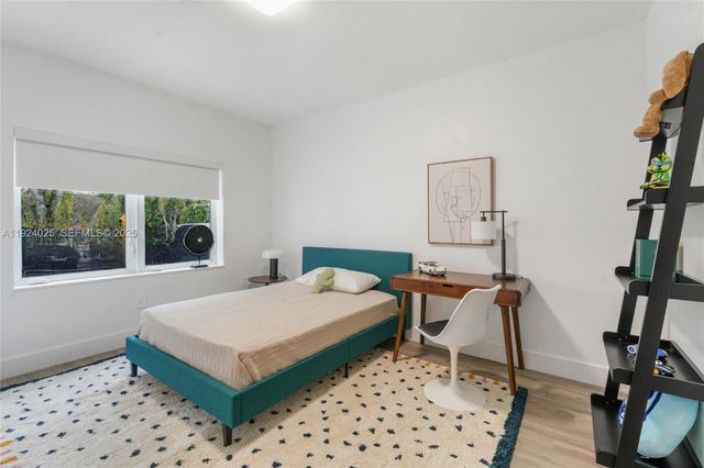 801 NE 76th St, Miami, FL 33138