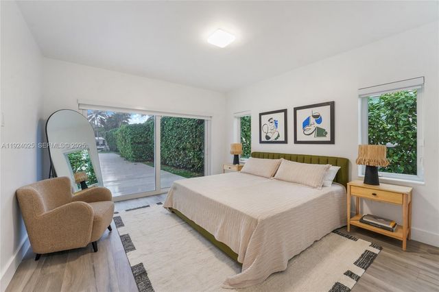 801 NE 76th St, Miami, FL 33138