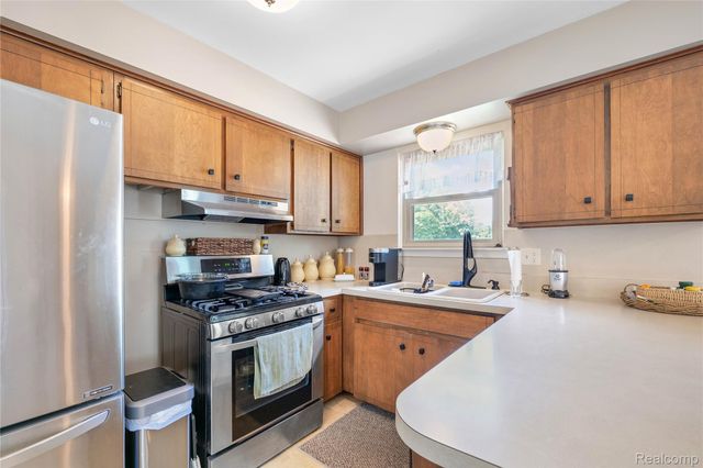 22054 Haig Street, Taylor, MI 48180
