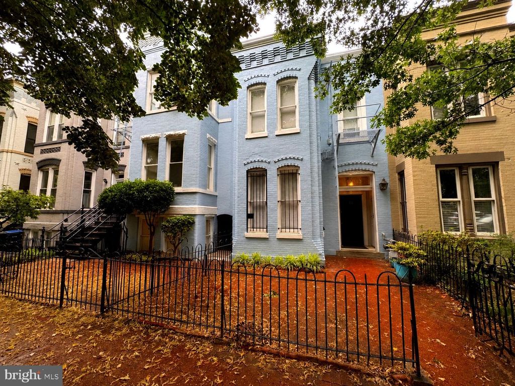 213 & 215 5TH ST SE, Washington, DC 20003