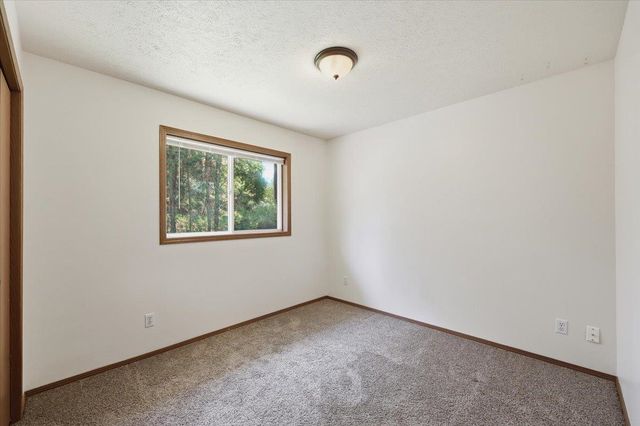 11222 E Sundown Dr, Spokane Valley, WA 99206