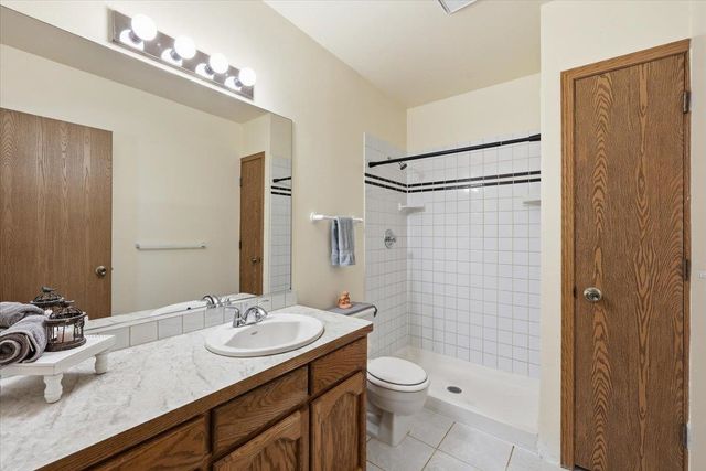 11222 E Sundown Dr, Spokane Valley, WA 99206