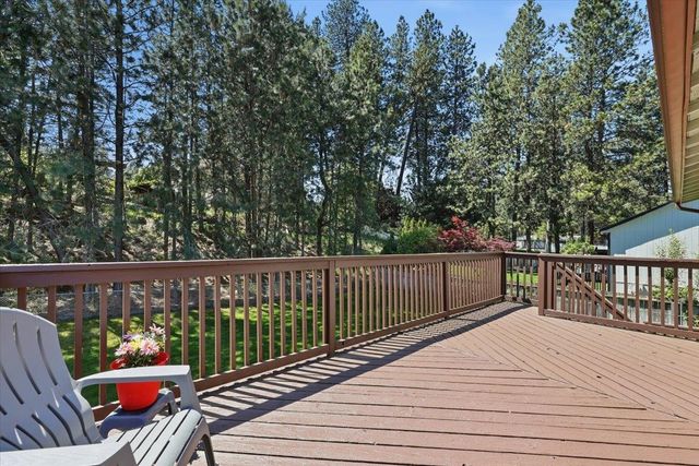11222 E Sundown Dr, Spokane Valley, WA 99206