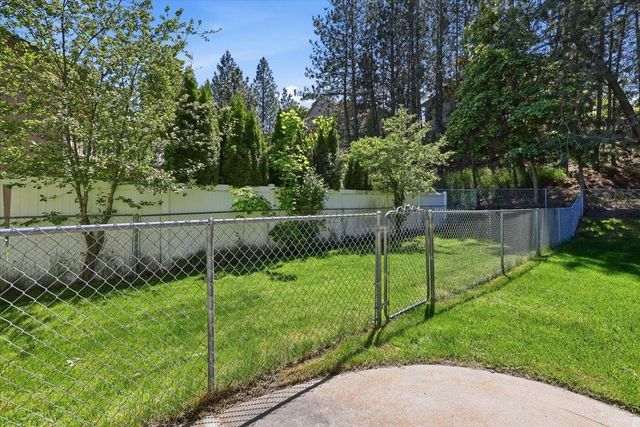 11222 E Sundown Dr, Spokane Valley, WA 99206