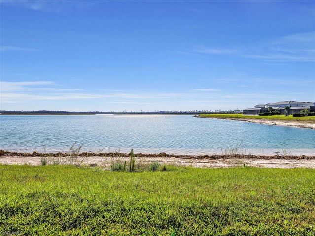 9171 Wisteria WAY, Naples, FL 34114