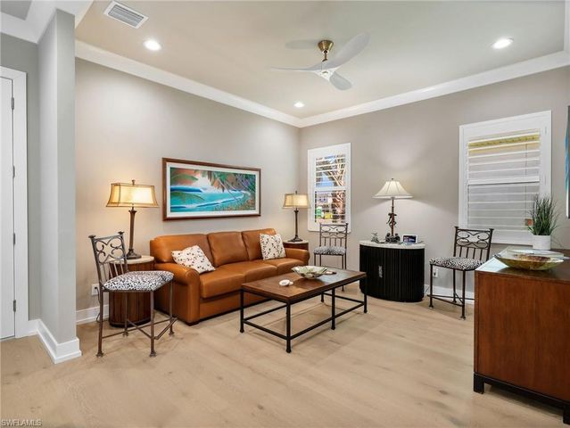 9171 Wisteria WAY, Naples, FL 34114