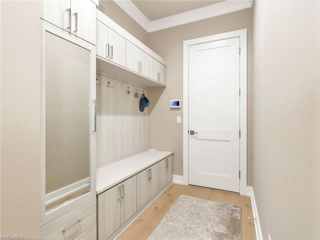 9171 Wisteria WAY, Naples, FL 34114