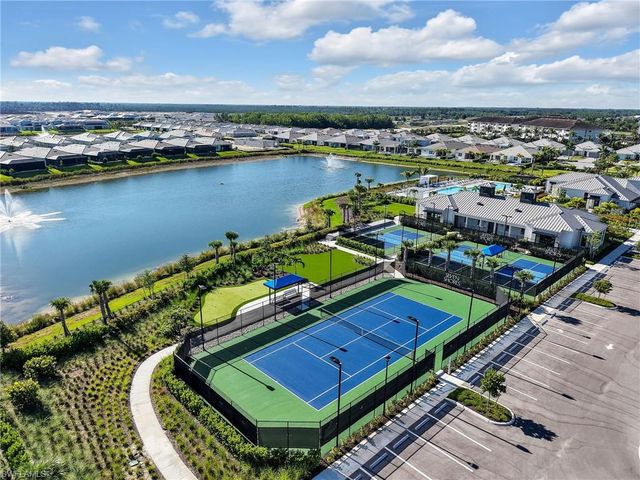 9171 Wisteria WAY, Naples, FL 34114