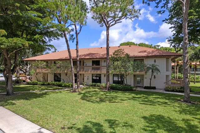 200 Brackenwood Terrace, Palm Beach Gardens, FL 33418