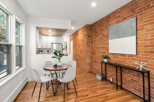 16 Upland Road 2, Cambridge, MA 02140