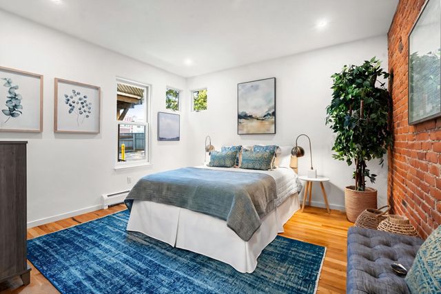16 Upland Road 2, Cambridge, MA 02140