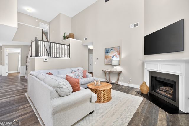 306 Farmbrook Pass, Canton, GA 30115
