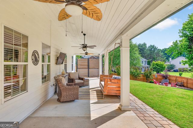 306 Farmbrook Pass, Canton, GA 30115