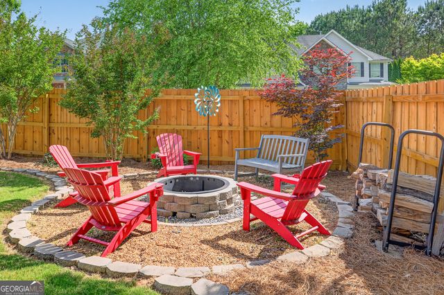 306 Farmbrook Pass, Canton, GA 30115