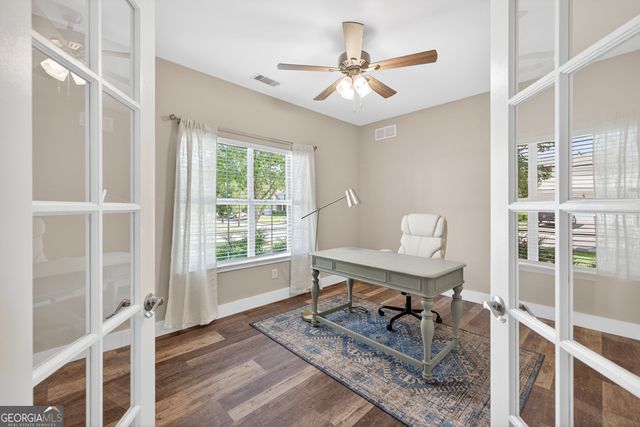 306 Farmbrook Pass, Canton, GA 30115
