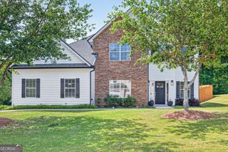 306 Farmbrook Pass, Canton, GA 30115