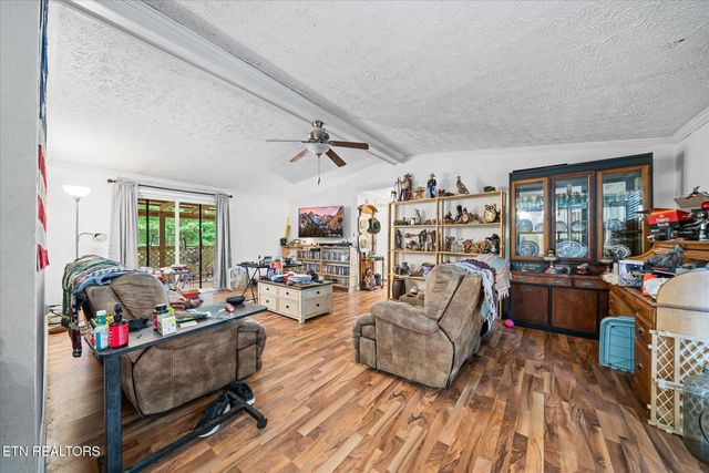 1223 Sheppard Rd, Jamestown, TN 38556