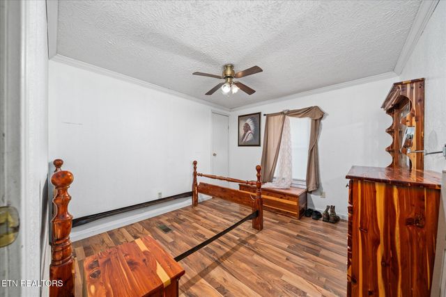 1223 Sheppard Rd, Jamestown, TN 38556
