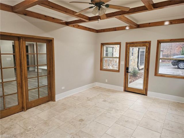 301 Crouse Mountain Lane, Lexington, NC 27292