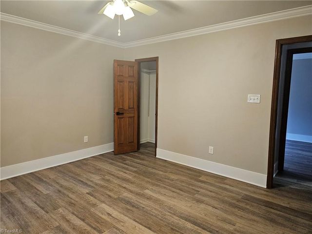 301 Crouse Mountain Lane, Lexington, NC 27292