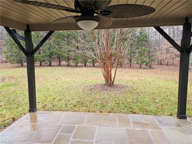 301 Crouse Mountain Lane, Lexington, NC 27292