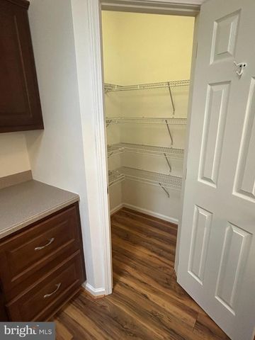 108 RANDOM RD, Douglassville, PA 19518