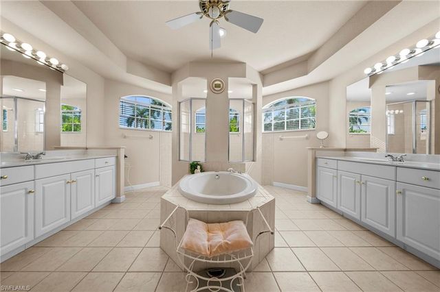 14000 Shimmering Lake CT, Fort Myers, FL 33907