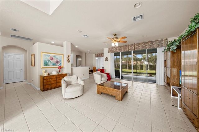 14000 Shimmering Lake CT, Fort Myers, FL 33907