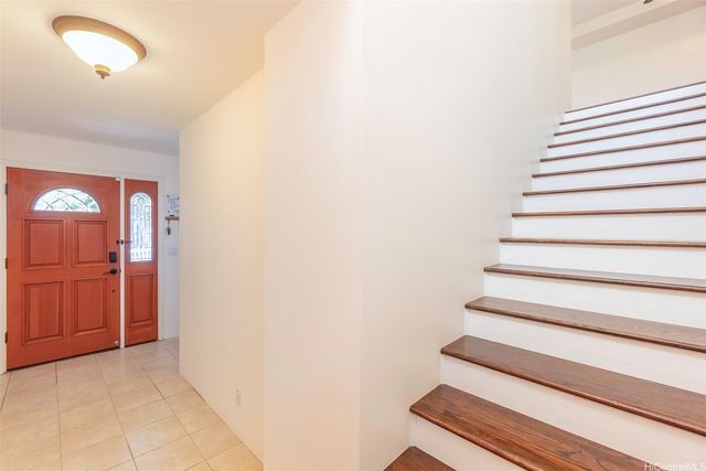 92-1087 Palahia Street B, Kapolei, HI 96707