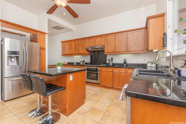 92-1087 Palahia Street B, Kapolei, HI 96707