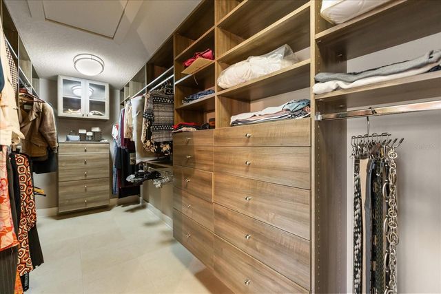 5001 FOXFIRE LANE, Lake Mary, FL 32746