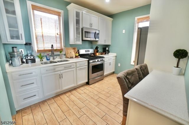 191 N 16Th St, Bloomfield Twp., NJ 07003