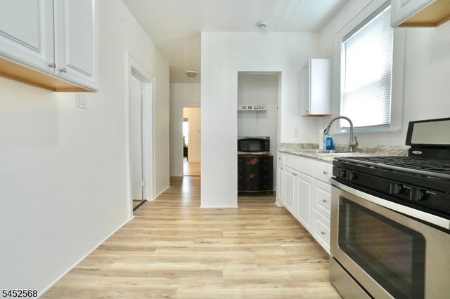 191 N 16Th St, Bloomfield Twp., NJ 07003