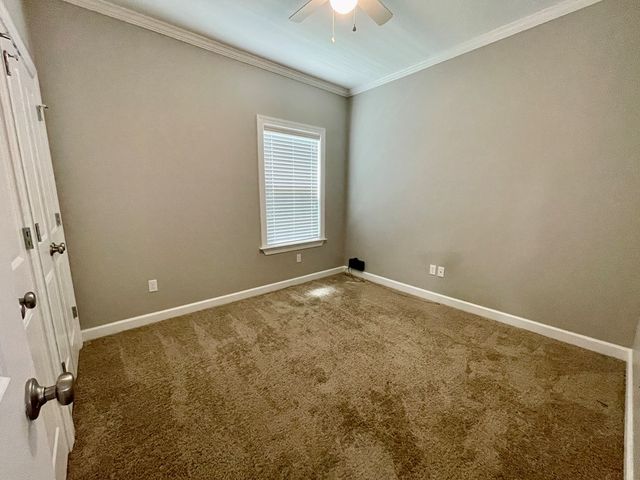 128 Heyward Dr, Dothan, AL 36303