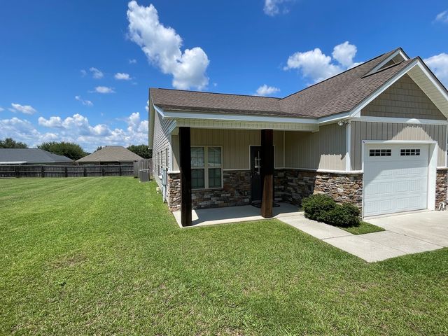 128 Heyward Dr, Dothan, AL 36303