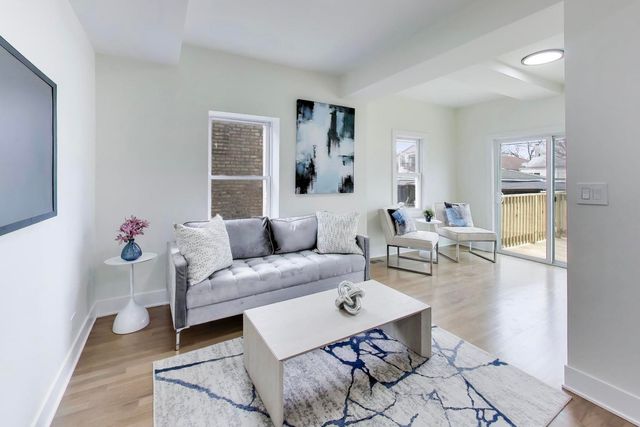 4912 W Drummond Place, Chicago, IL 60639