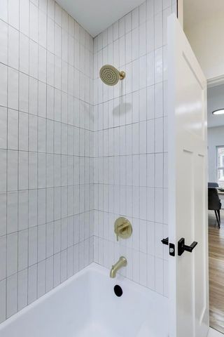 4912 W Drummond Place, Chicago, IL 60639