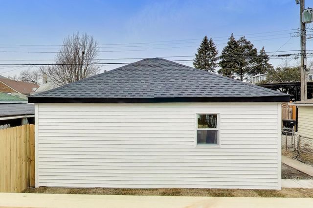 4912 W Drummond Place, Chicago, IL 60639