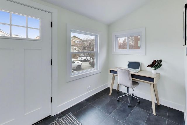 4912 W Drummond Place, Chicago, IL 60639