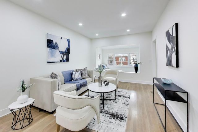 4912 W Drummond Place, Chicago, IL 60639