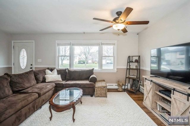 340 Hollywood Avenue, Fairfield, NJ 07004