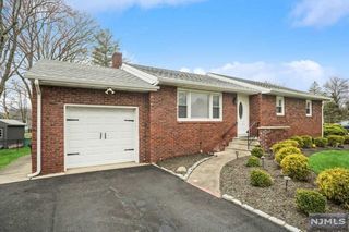 340 Hollywood Avenue, Fairfield, NJ 07004